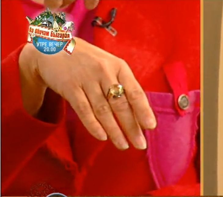 Не е за вярване! Антон Стефанов предложи брак с диамантен пръстен на Миглена Ангелова в ефир! (СНИМКИ)
