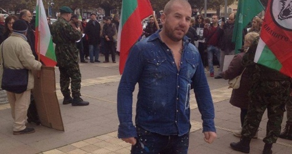 Динко горчиво разочарован от протеста във Варна: Само 100 души, ако беше за кюфтета и кебапчета, щяха да бъдат далеч повече (СНИМКИ)