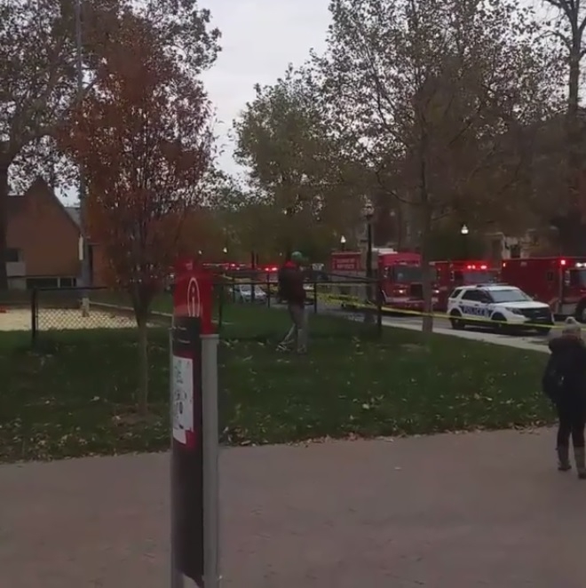 Кошмар в Охайо! Стрелец вилнее из държавния университет (ВИДЕО)