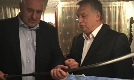 Орбан награждава Борисов!