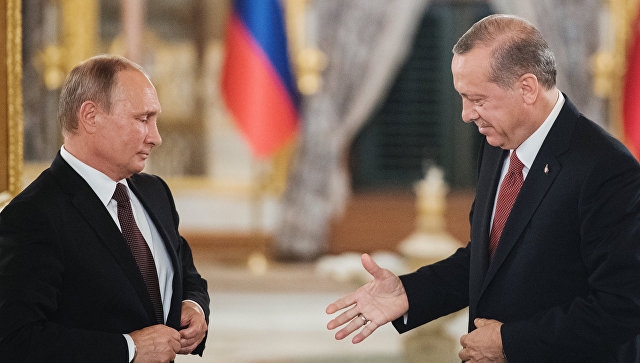 Путин и Ердоган обсъдили по телефона руско-турските отношения