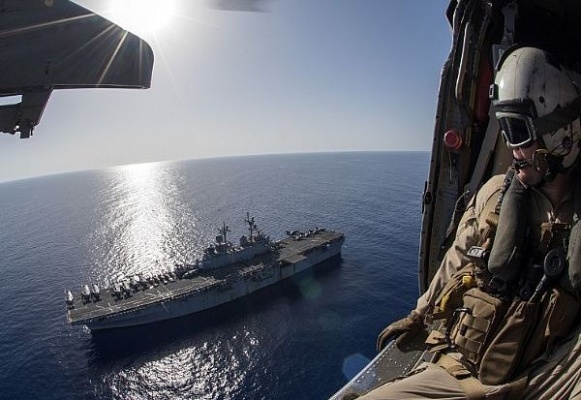 Два десантни кораба на САЩ с много войска и техника са навлезли в Средиземно море 