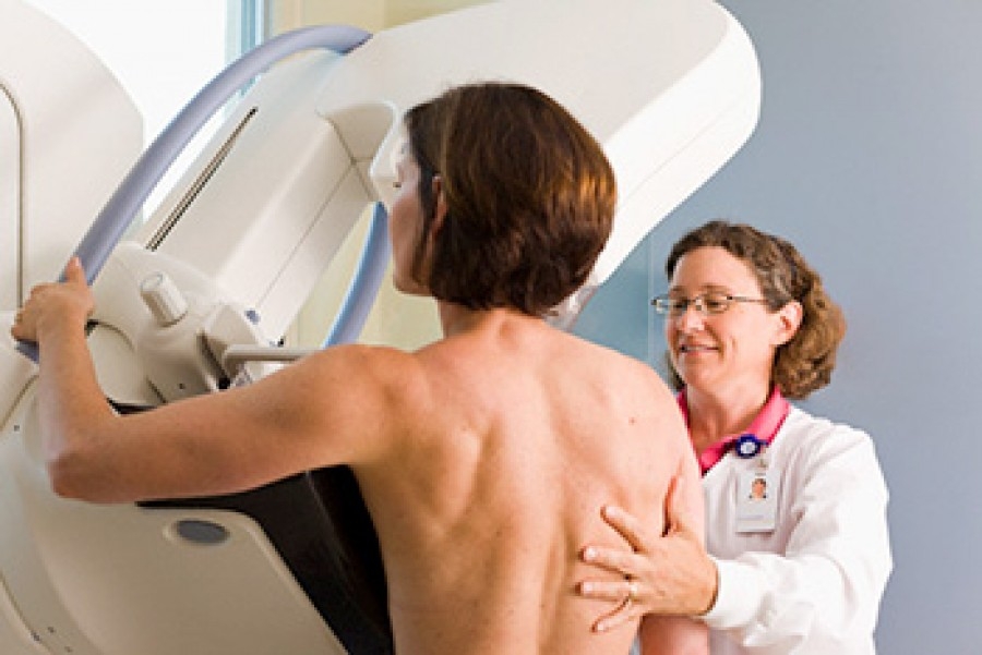 Единствено във в. "ДОКТОР"! Д-р Бен Джонсън шокиращо: Мамографията причинява рак на гърдата