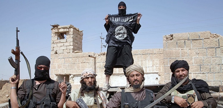 Терористите от "Ислямска държава" показаха превзетия Палмира (ВИДЕО)