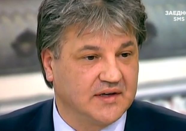 Димитър Узунов: Не може продукт на задкулисието като Христо Иванов, да се бори със задкулисието