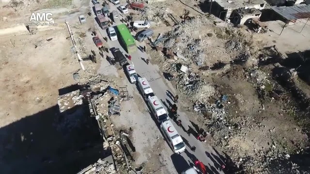 Кадри от дрон показват евакуацията в Алепо (ВИДЕО)