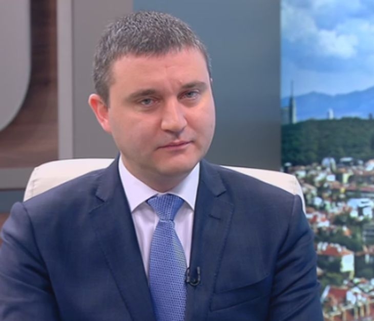 Горанов разкри 2 сигурни неща от интензивните консултации за кабинет на РБ