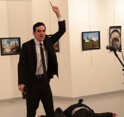 Официално: Една от най-свирепите джихадистки организации пое отговорността за убийството на Карлов 