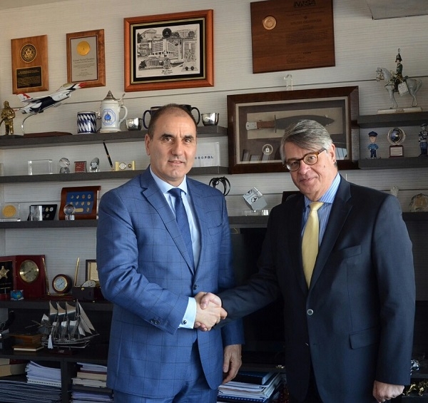 Цветанов се срещна с с посланика на Република Гърция в България