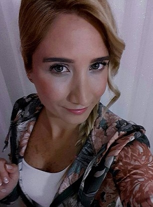 Сестрата на убиеца на руския посланик в Анкара с шокиращи подробности за покушението (СНИМКИ)