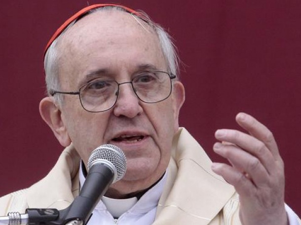 Папа Франциск заяви, че 2017 г. започва с "кърваво петно" върху света