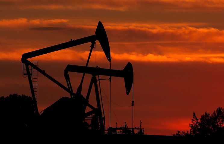 Първото поскъпване на петрола за 2017 надхвърли 58 долара за барел 