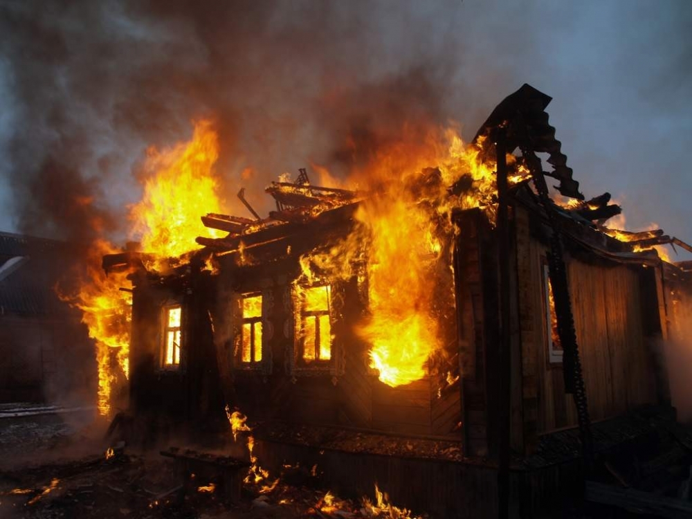 Трагедия във Варненско! Възрастна жена изгоря в дома си