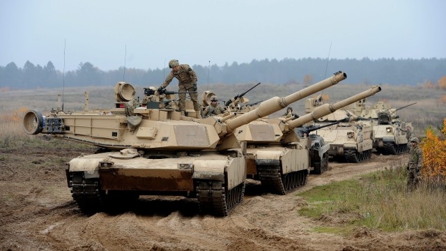 US танковете за България пристигнаха в Европа