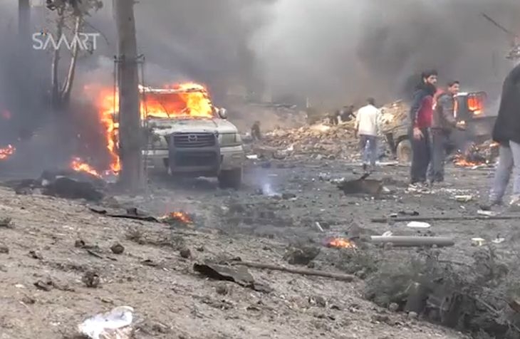 ВИДЕО показва ужаса след взрива на кола бомба край турската граница (18+)