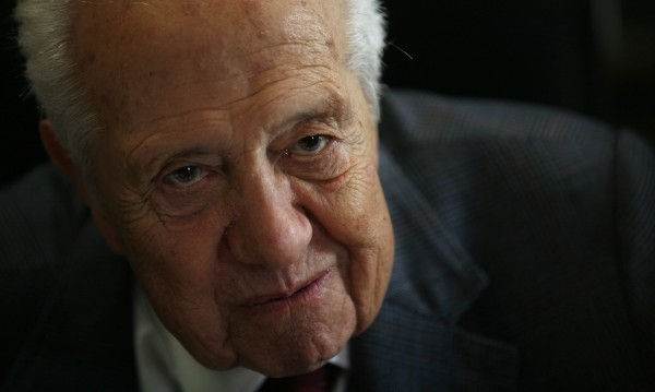  Почина бившият президент на Португалия 