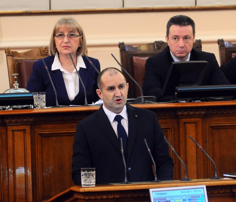 Депутат от Патриотичния фронт с военен коментар за речта на Румен Радев