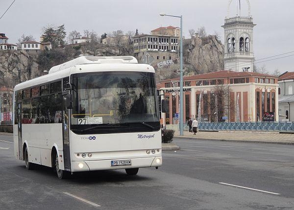 Шофьор на рейс в Пловдив заряза премръзнали пътници на студа, защото били...