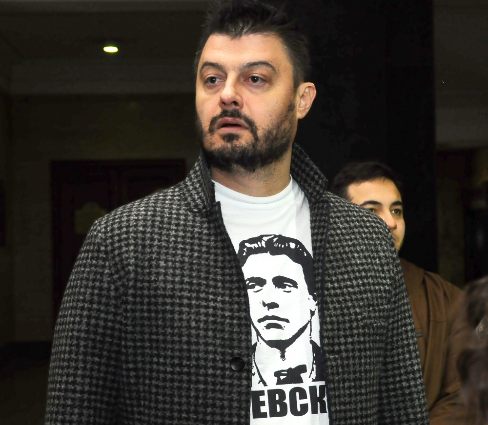 Бареков  сезира Цацаров отново за хотела на Иван Тотев в Пловдив 