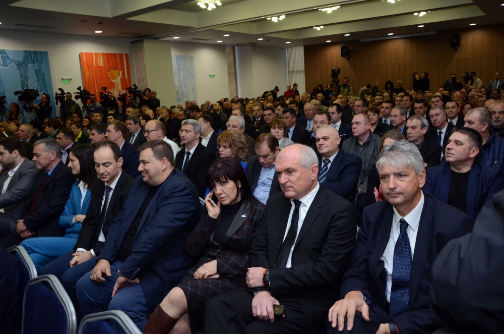 Борисов обясни загубата на изборите с коварството на БСП! Ето кой не пожали лидера на ГЕРБ (ОБНОВЕНА/СНИМКИ)