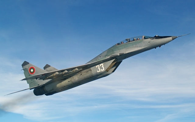 Sputnik: Сърбия ще получи осем изтребители МиГ-29 и две противоракетни системи „Бук“ от Беларус