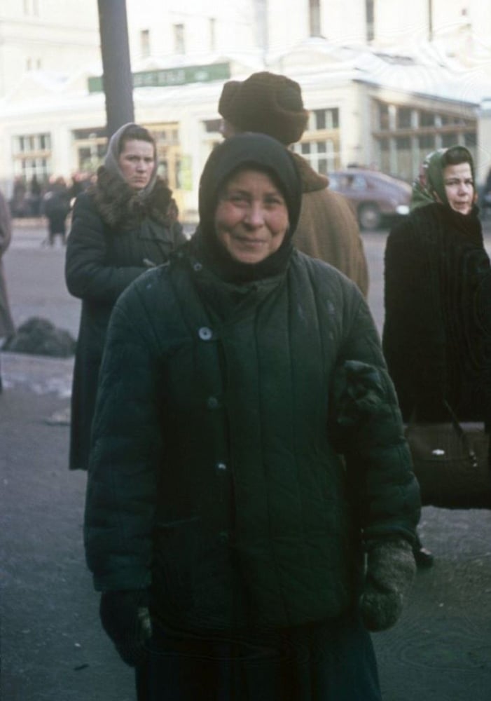 Вижте тези уникални, непубликувани досега СНИМКИ от ерата на Сталин в СССР, направени от американски шпионин