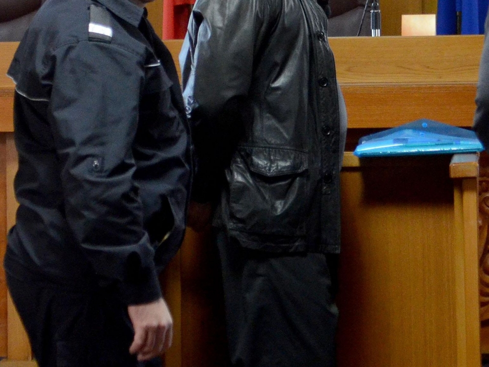 Двама от бандата на маскираните, подлудили денонощните магазини в Пловдив, остават в ареста 