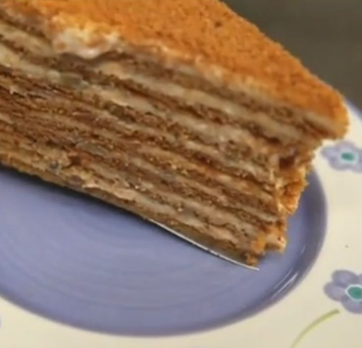 За любителите на сладкото: Нов прочит на френската селска торта (РЕЦЕПТА/ВИДЕО)
