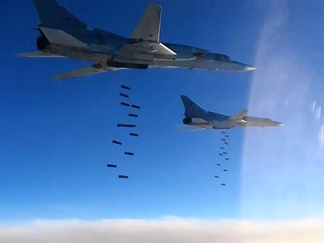 Руски самолети изсипаха огън и жупел върху терористите в Сирия (ВИДЕО) 