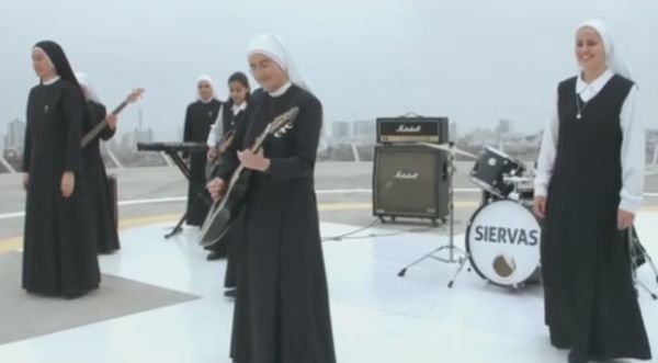 Монахини направиха рок-група (ВИДЕО)