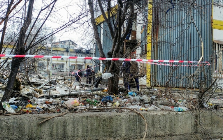 Напрежение заради разрушаването на виетнамските общежития в София (СНИМКИ/ВИДЕО)
