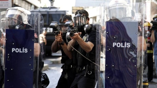 В Турция са арестувани двама мъже, подготвяли терористичен акт в Европа
