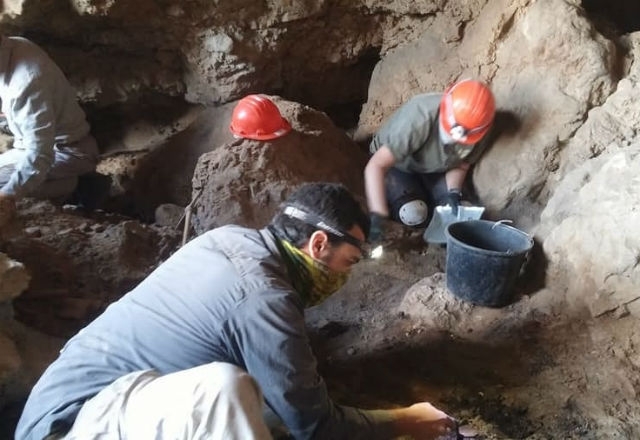 В Израел откриха пещера с древни артефакти
