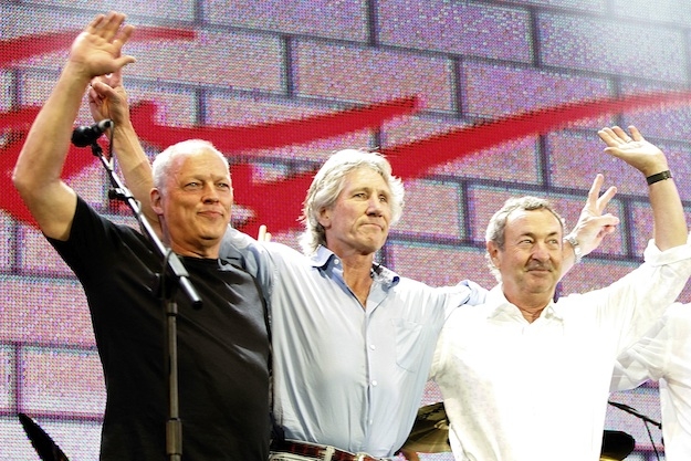 Събират ли се отново легендарните Pink Floyd?