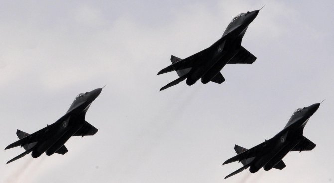 Шок в небето! Руски самолети бомбардираха "Ислямска държава" в Сирия, но се оказа, че са направили голяма грешка...