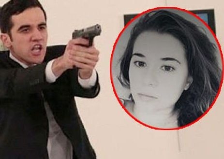 Горещо от Анкара! Задържаха красива руска проститутка, свързана с убиеца на посланик Карлов (СНИМКА)