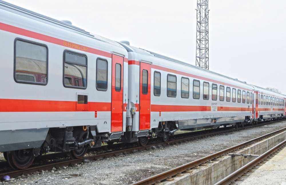 Китайци готови да инвестират 300 млн. лв. в БДЖ, обещават и нови влакове