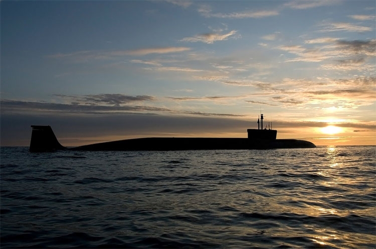 Две руски подводници провели на учение торпеден дуел