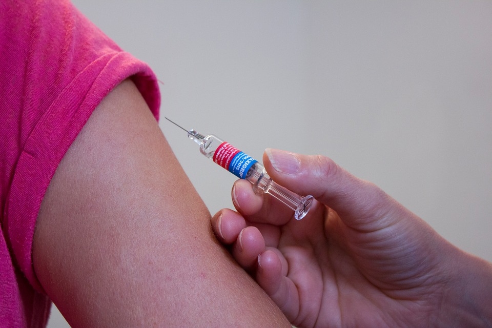 Нова пратка с ваксини пристигна в страната