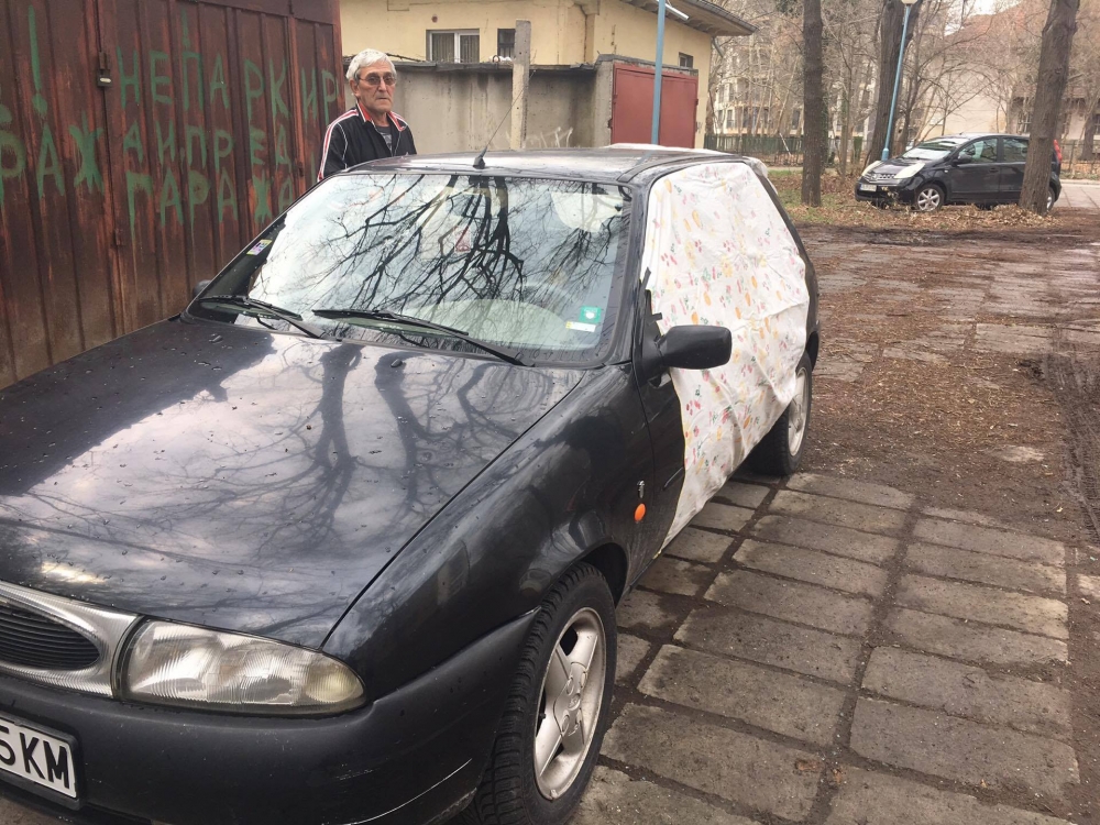 Хулигани оставиха семейство инвалиди от Пловдив без превоз (СНИМКИ/ВИДЕО)