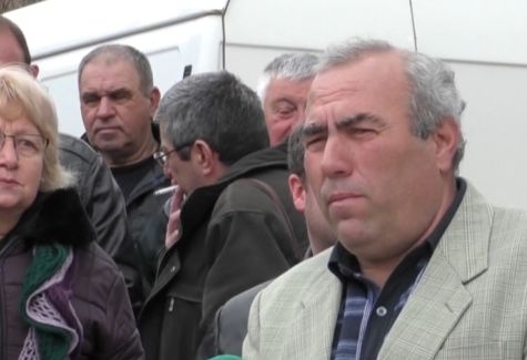 200 работници от Смолян чакат три години заплатите си от фалирала строителна фирма