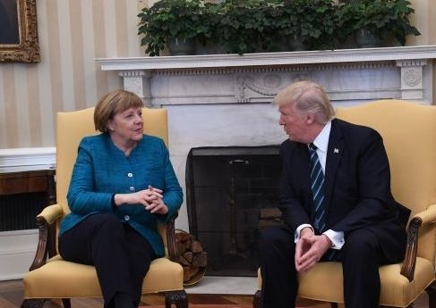 Тръмп след срещата с Меркел: Германия ни дължи много пари за отбрана