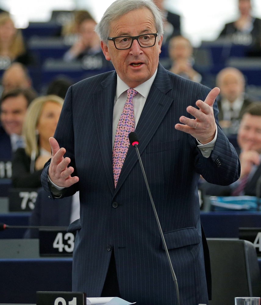 Юнкер: Нито САЩ, нито ЕС биха спечелили от трансатлантическа търговска война