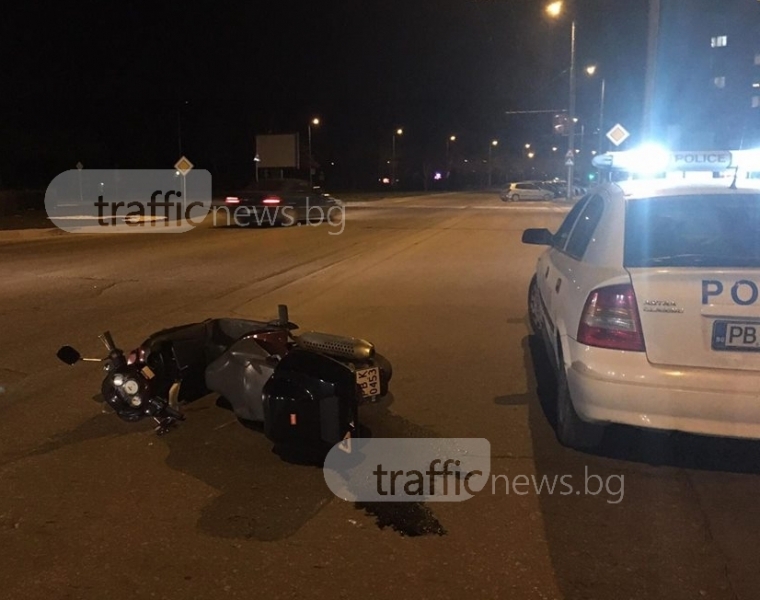 Моторист се разби в Пловдив (СНИМКИ)