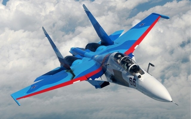 „Руските витязи” обясниха защо са избрали Су-30СМ, а не суперманеврените Су-35