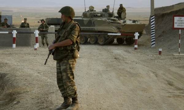 Над 10 трупа в люта схватка между терористи и гвардейци в Чечня