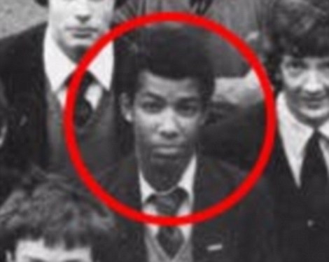 Ето го лондонския касапин като невинен ученик! Расизмът му бил виновен, наричали го „вампира“ (СНИМКИ)