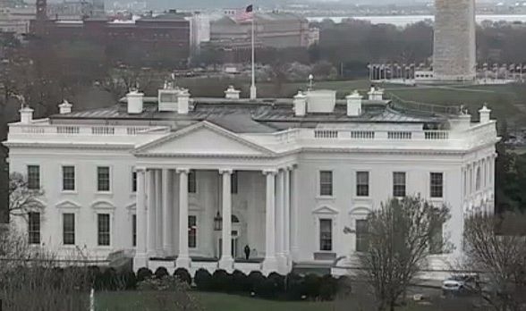 Извънредна ситуация в Белия дом: Евакуират резиденцията на президента! (ВИДЕО)