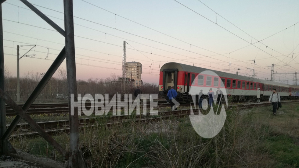 Първо в БЛИЦ! Появиха се зловещи подробности за прегазения от влак мъж в Пловдив (СНИМКИ)