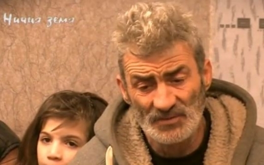 Румен с деветте деца, който просълзи цяла България, вече си има нов дом 